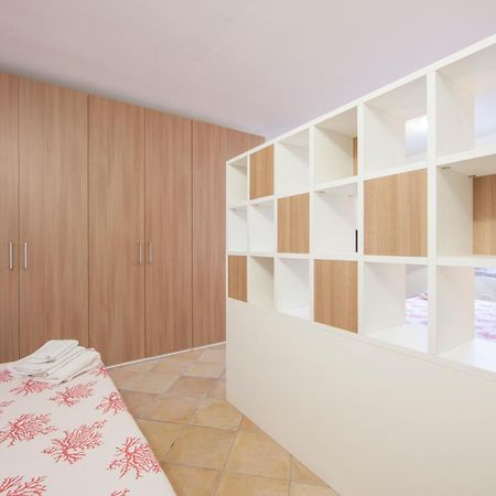 Apartment I Nidi Dei Cormorani Коста Рей Екстериор снимка